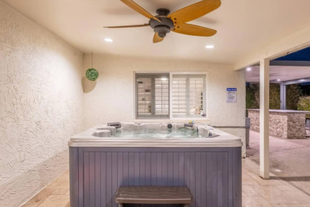 Hot Tub