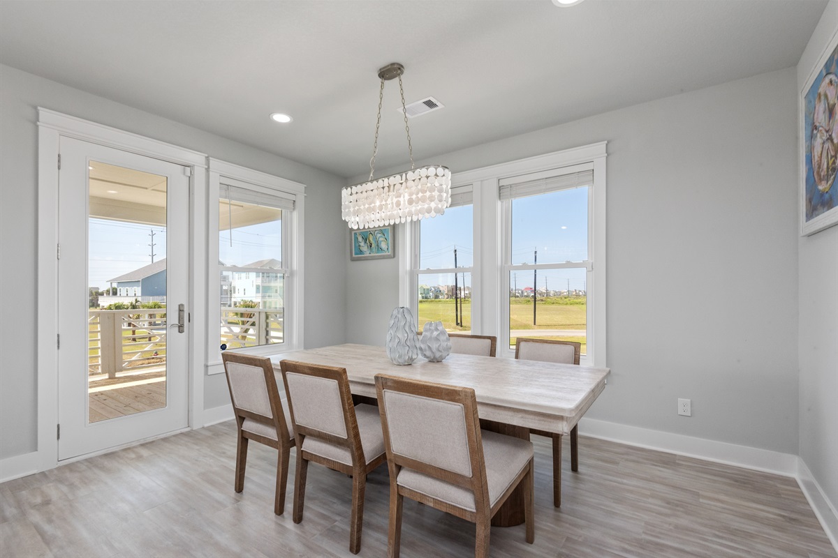 1e881fcae38e4482b745963eb1b0085f Large | Beachhouse | Texas | TX | Vacation Homes | Galveston | Crystal Beach | Kokomo | Breezy Days | Beachfront Elegance | Sunrise Serenity | Southern Sands Property Management, LLC