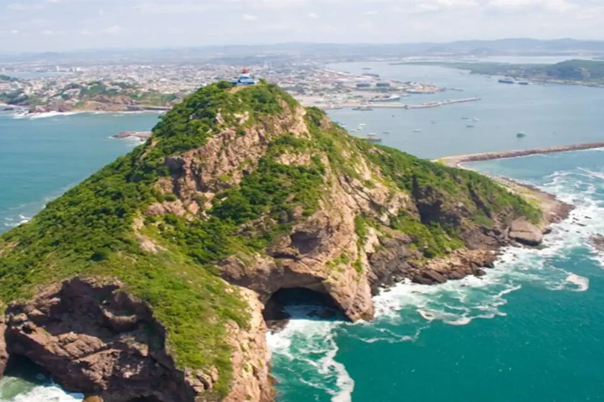 Near Pueblo Bonito Emerald Bay, Vacation Travel Exclusives