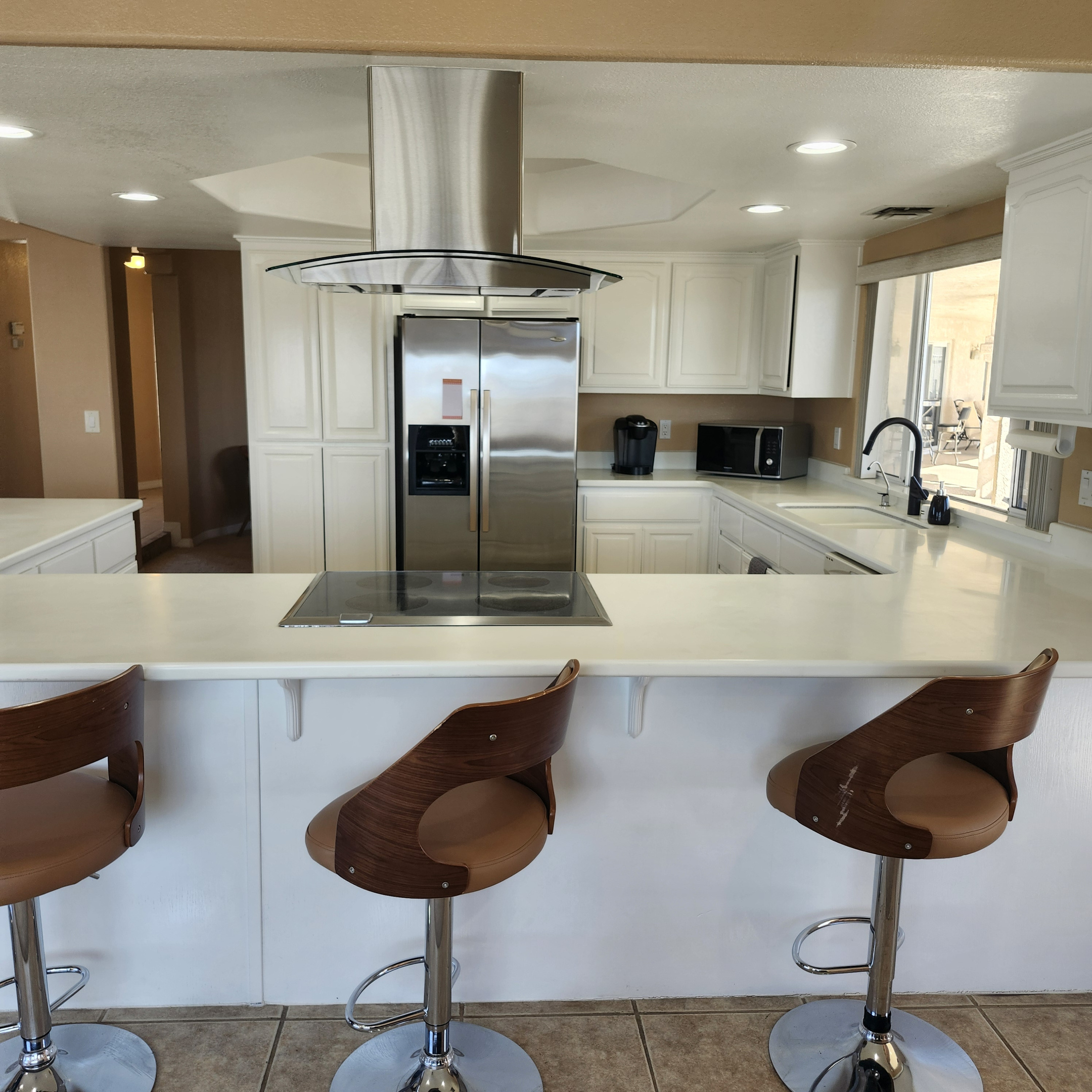 Stove top and kitchen