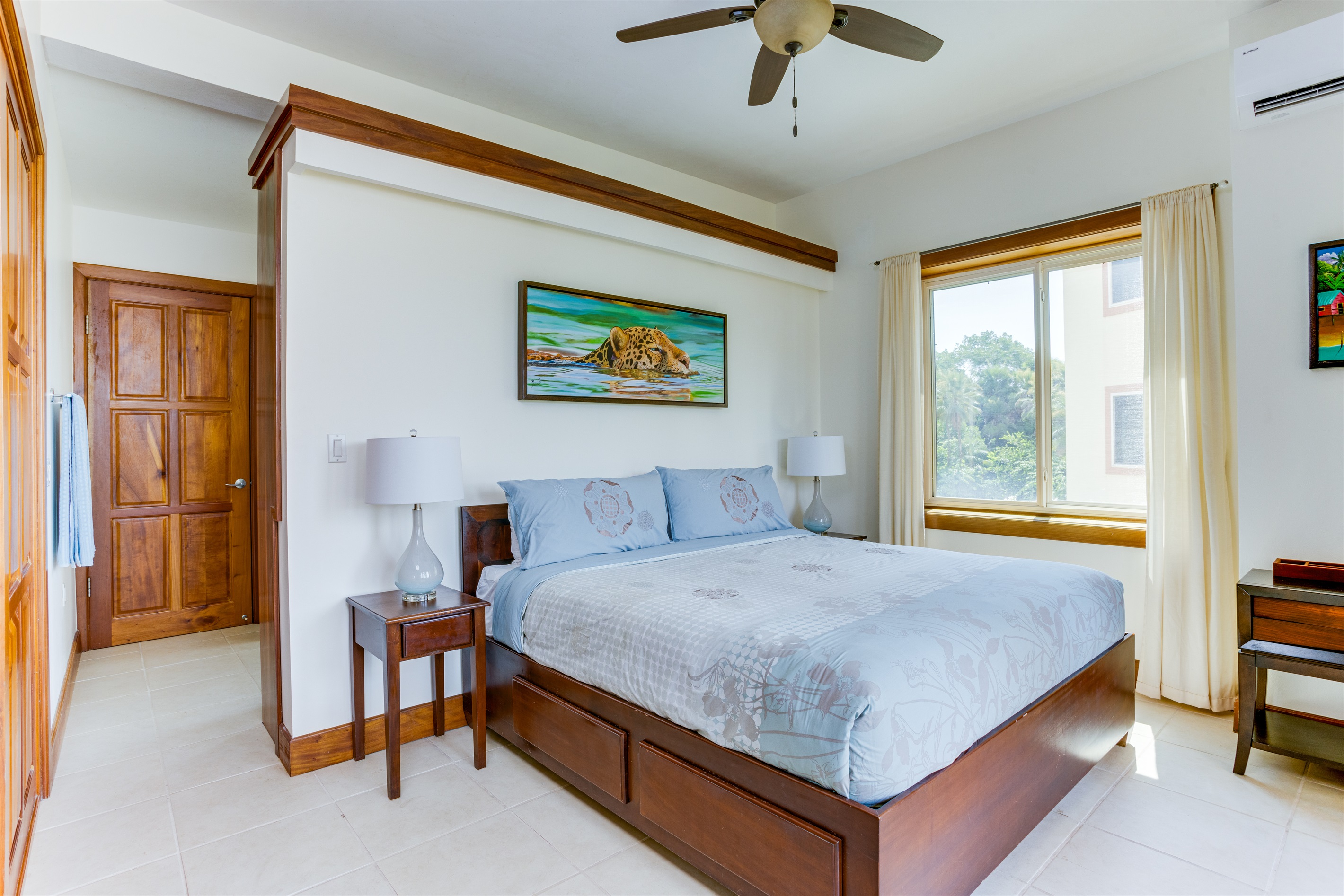 Main Bedroom King Bed