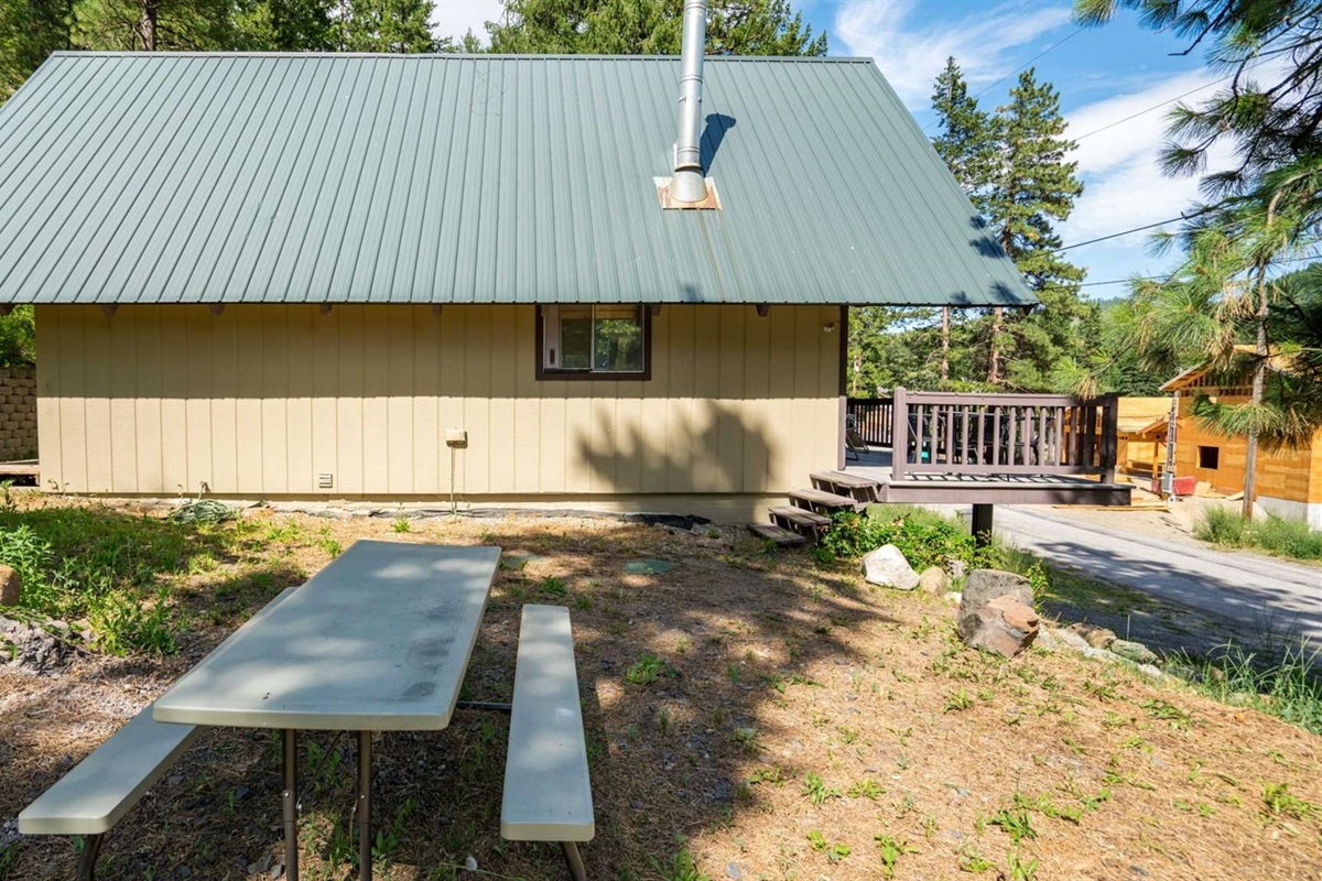 Side yard area with easy access and plenty of space for outdoor play.