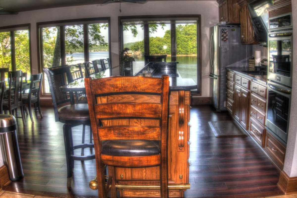 Lake side 2nd kitchen and wet bar, upper level