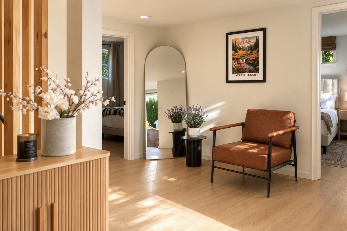 Lower level lounging space