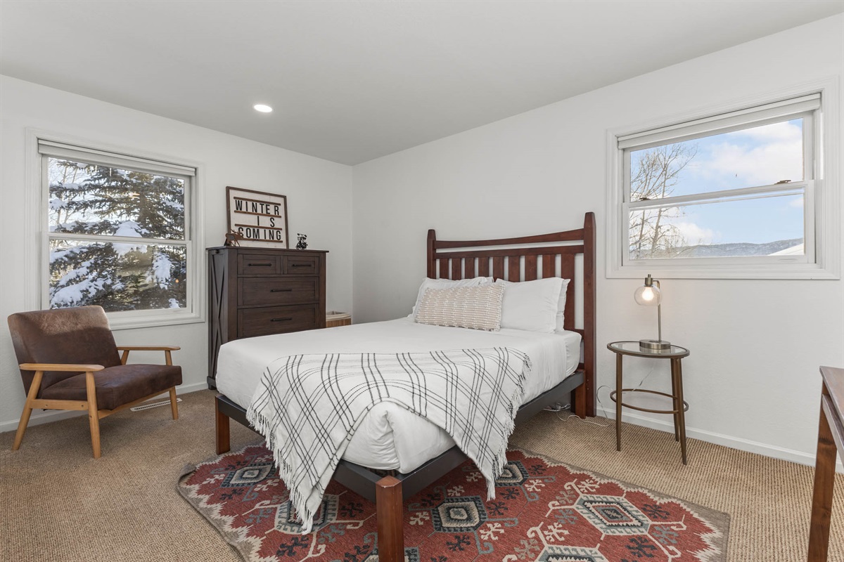 Queen Bedroom 2