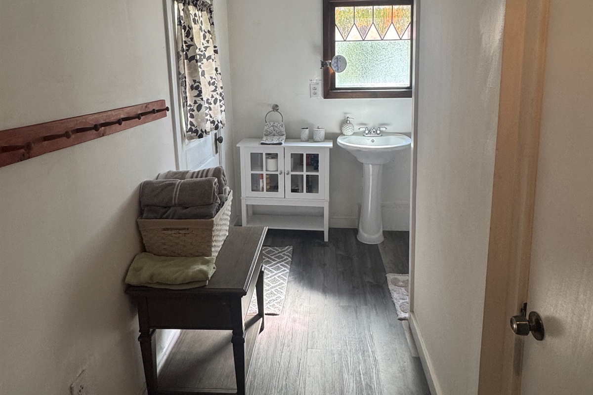 1st floor bath w/ shower off laundry room