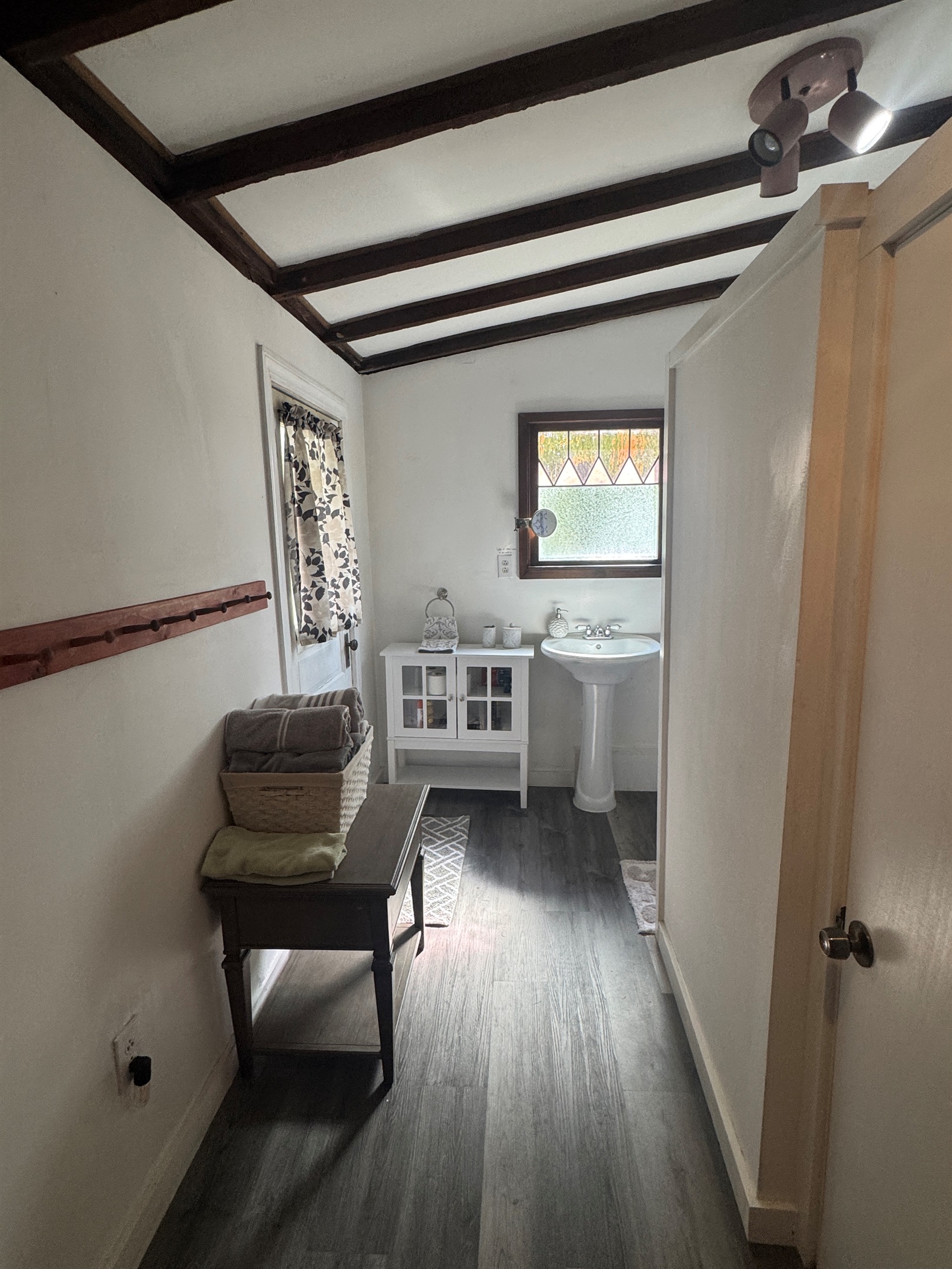 1st floor bath w/ shower off laundry room