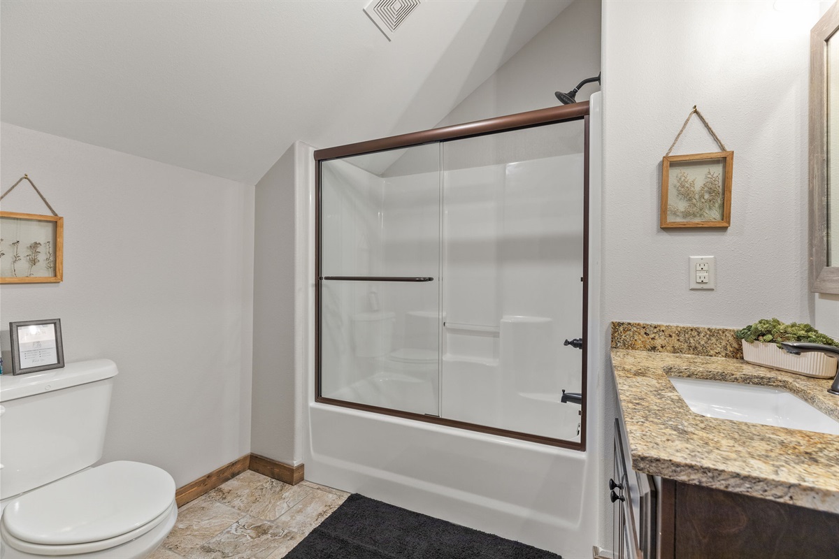 King #4 bathroom down the hall