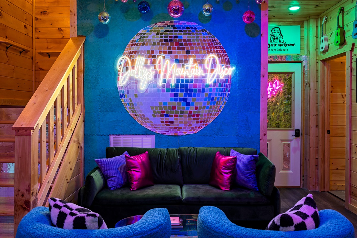 Dolly's Mountain Disco Kavid Vacations