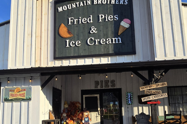 Yum!  In same complex with Mountain Brothers General Store.