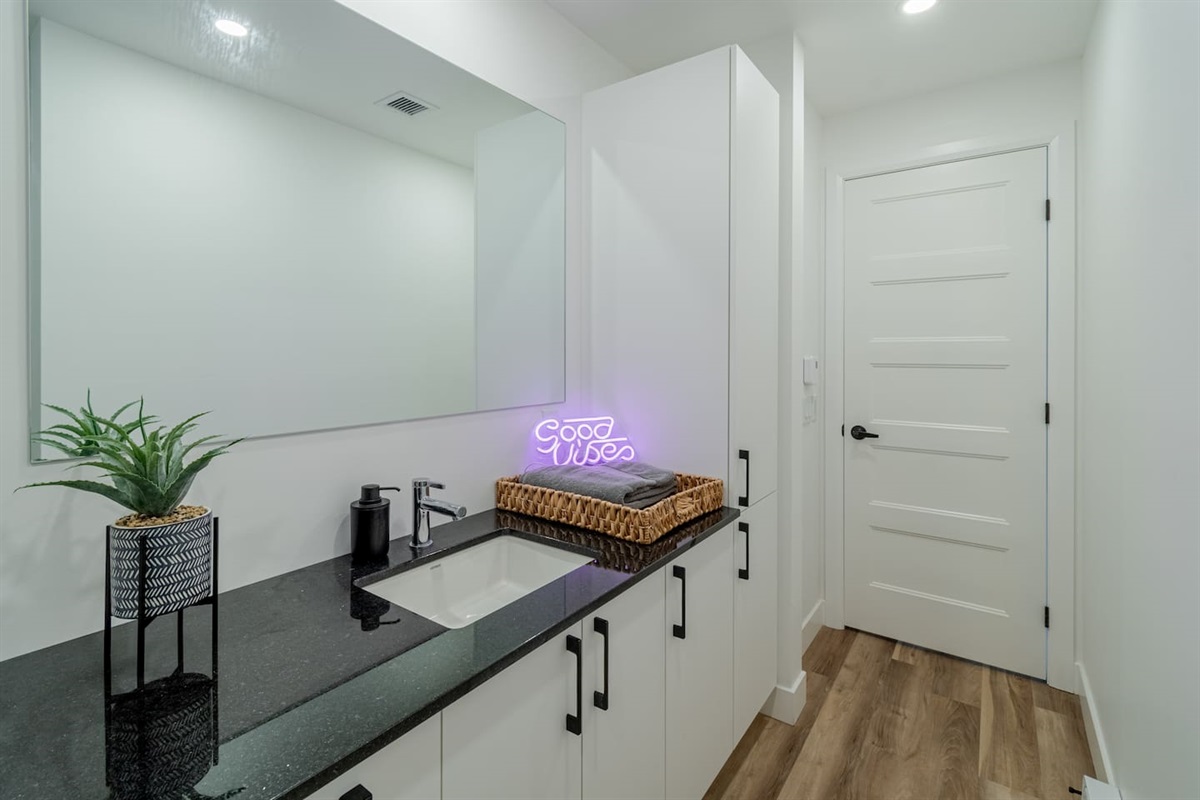 Modern Bathroom Designed for Comfort