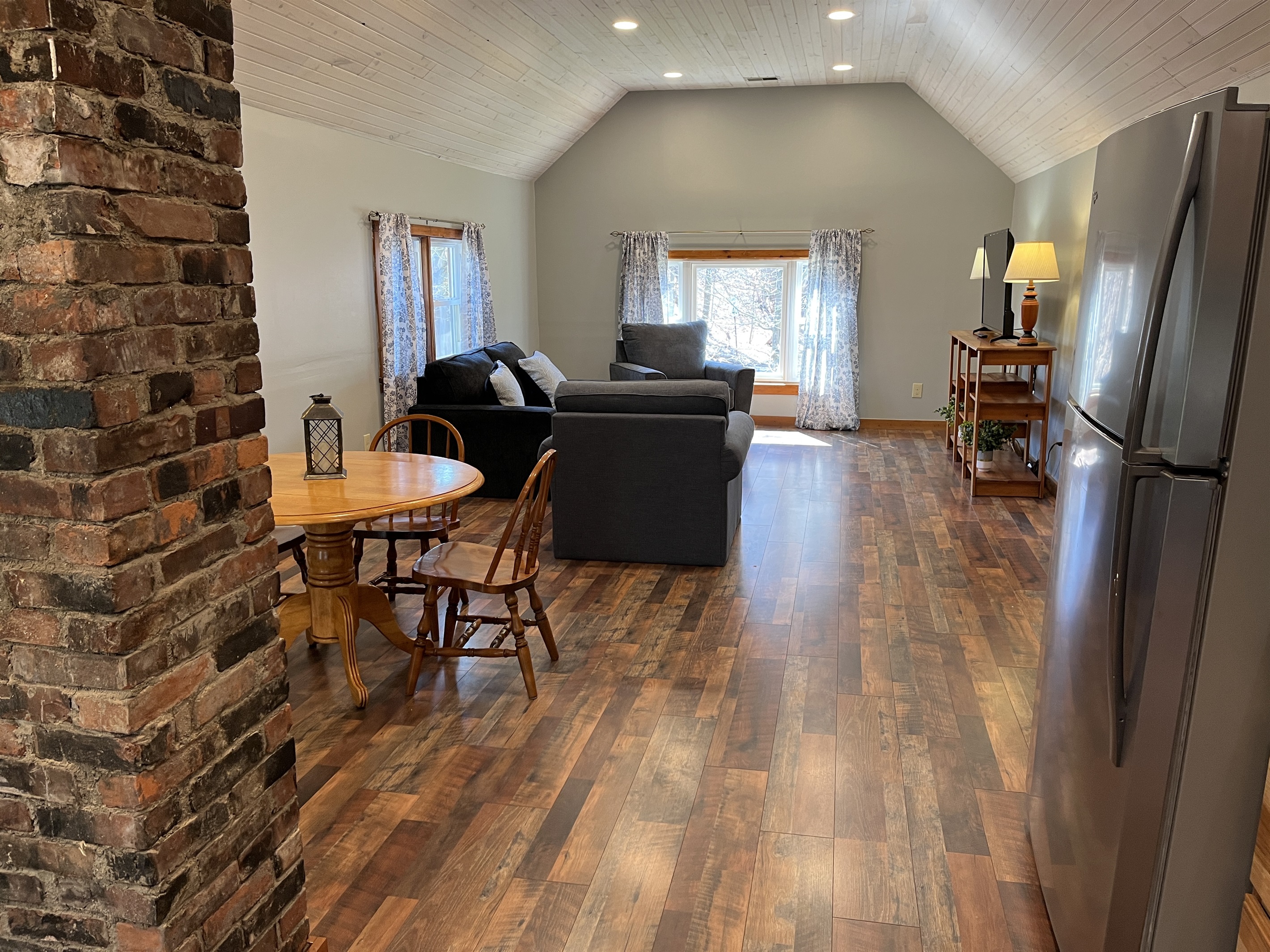 Open concept floor plan