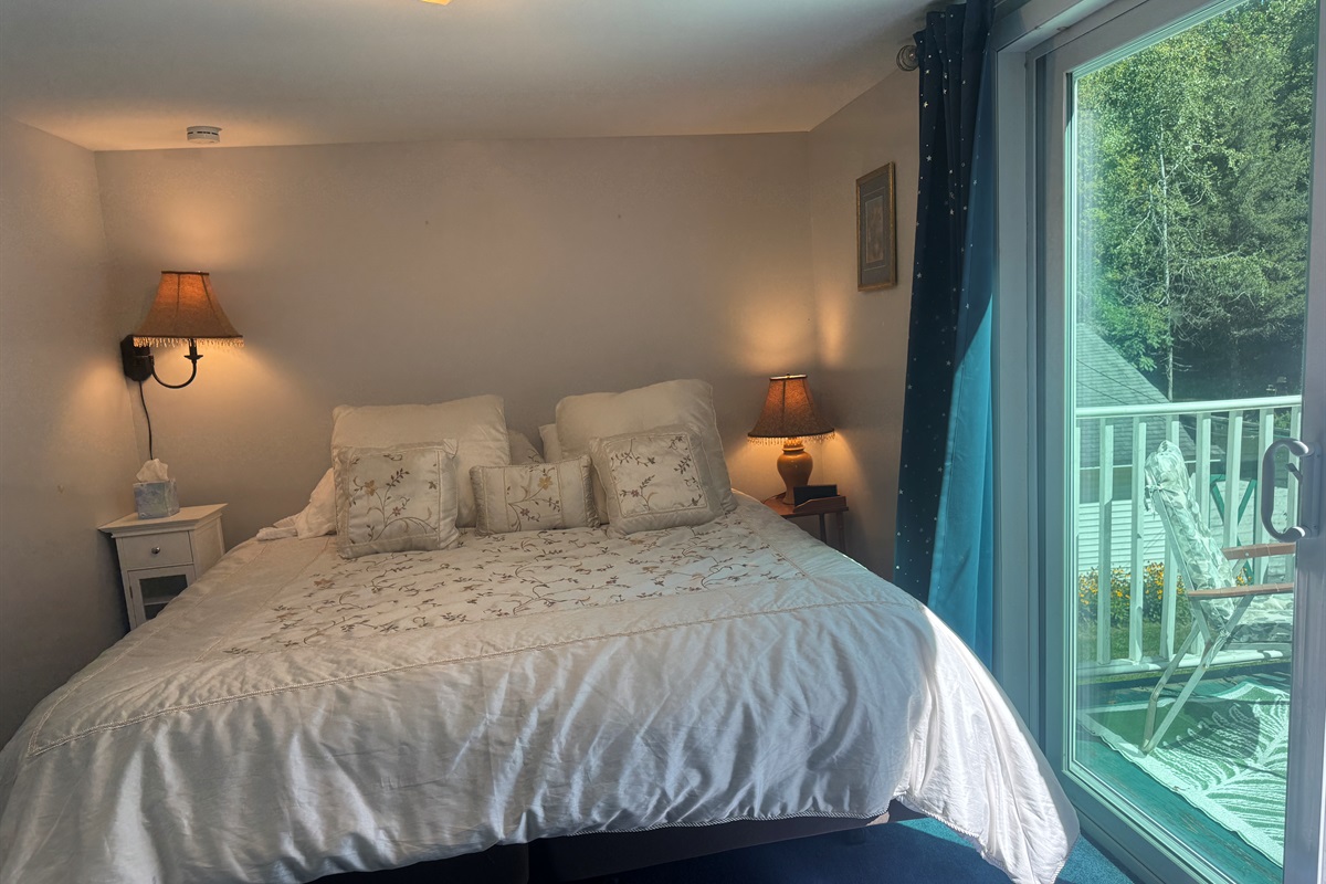2nd floor King with private balcony