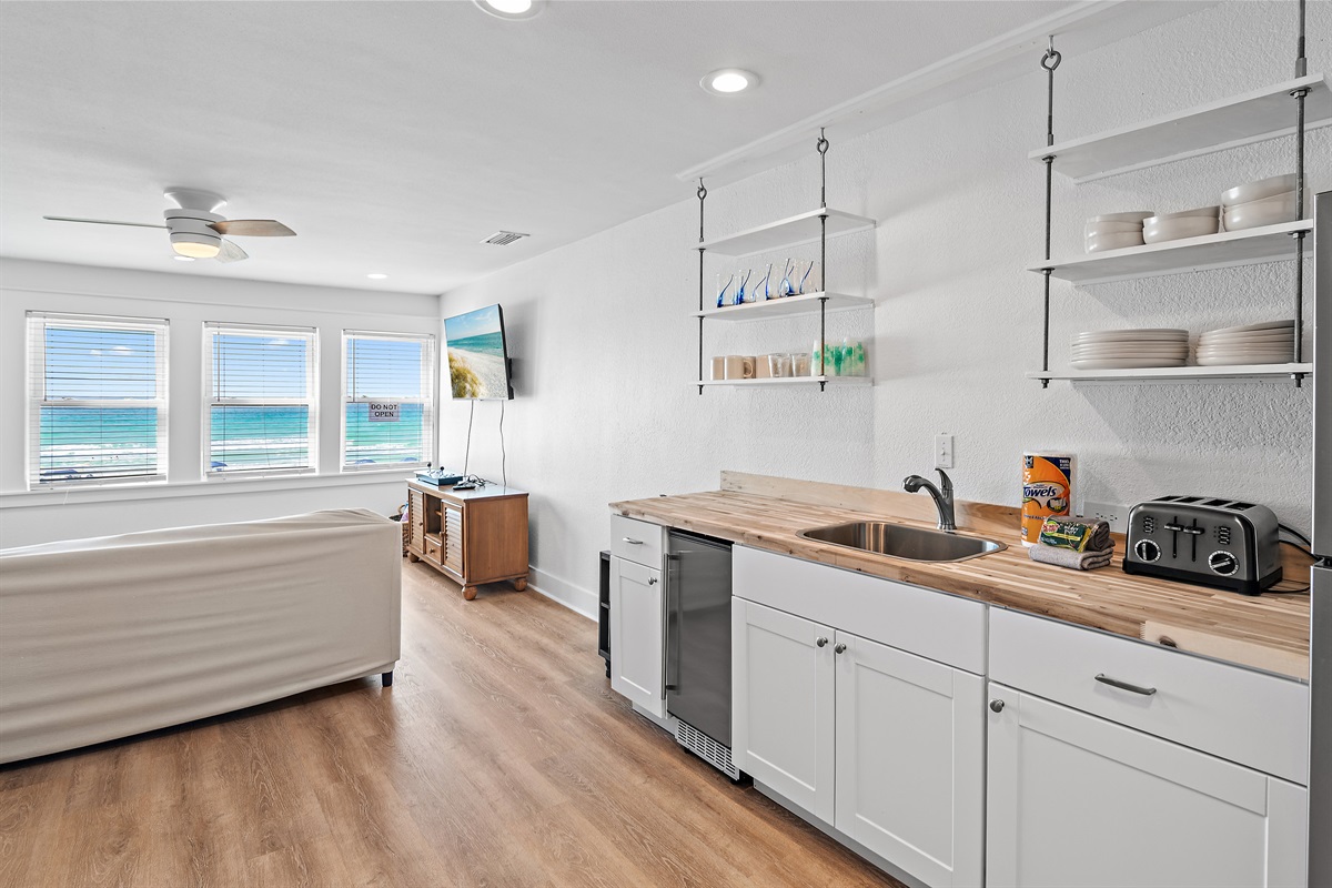 Sea Winds 8 - The 1st Floor features a Kitchenette with Cabinet Ice Maker and a large refrigerator! 