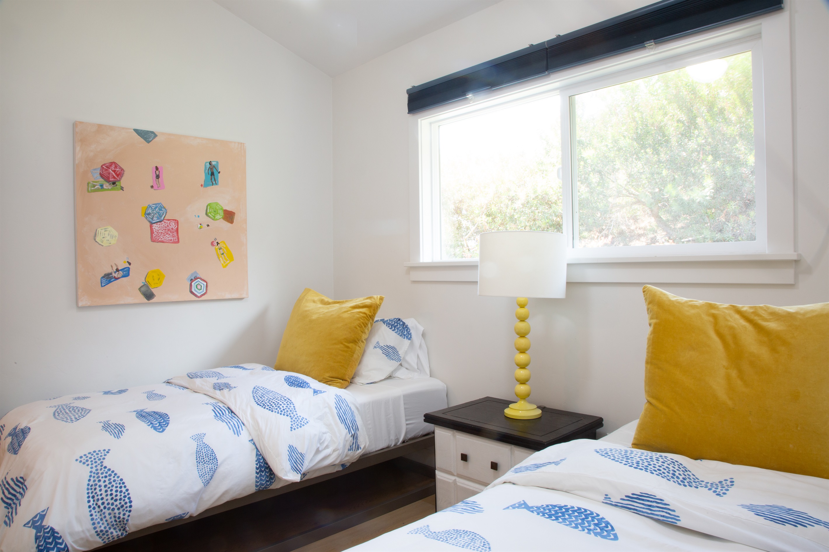 Guest Bedroom - Twin Beds
