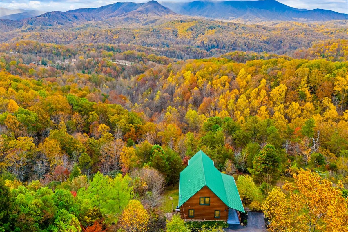 The Great Smoky Mountains are literally in your backyard.  Peaceful with seclusion yet less than 5 miles to downtown Gatlinburg.