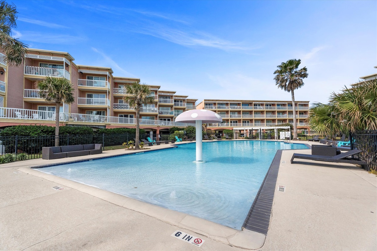 1f42763d6a594114bb54869a525f2211 Large | Beachhouse | Texas | TX | Vacation Homes | Galveston | Crystal Beach | Kokomo | Breezy Days | Beachfront Elegance | Sunrise Serenity | Southern Sands Property Management, LLC