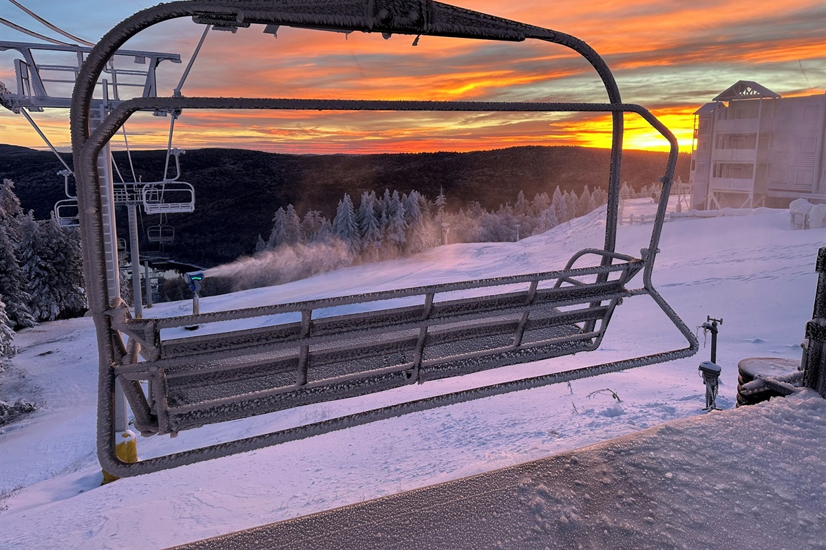 Check out an amazing sunrise at the top of Ballhooter
