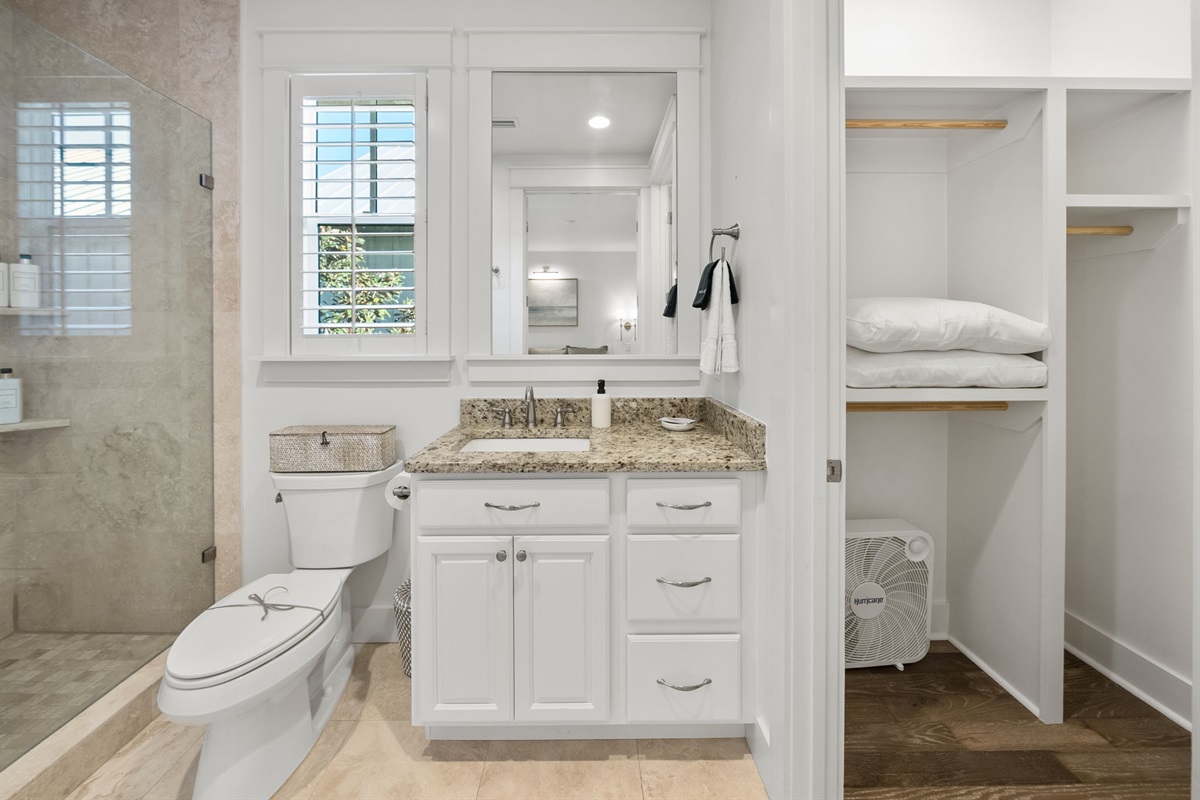 Master Ensuite Bathroom