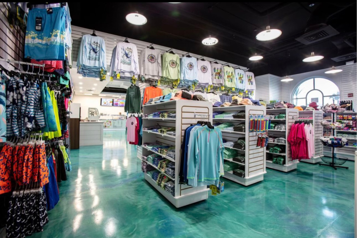 Shopping at the Hub