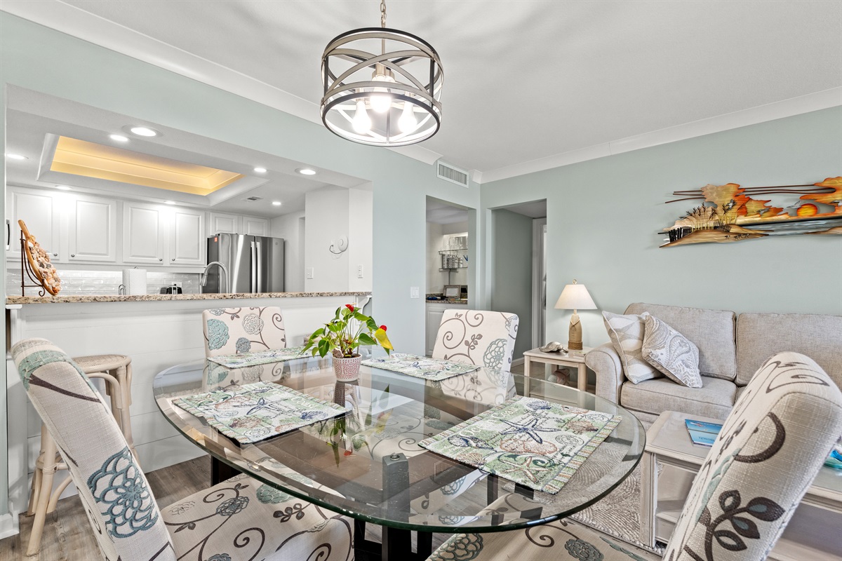 Dining Area, Seats 6