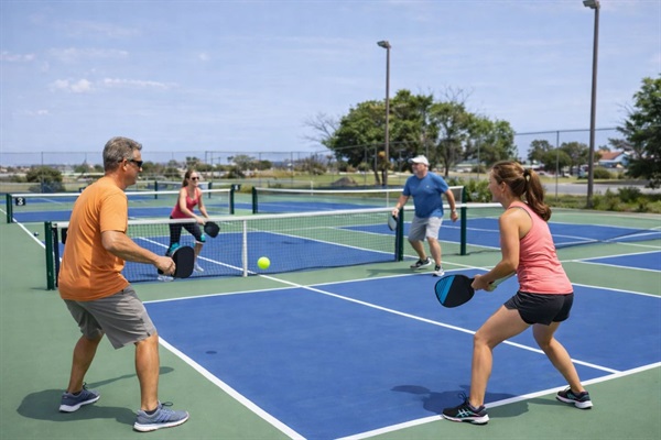 One block to local pickleball and basketball courts. Something for every athlete in the family.