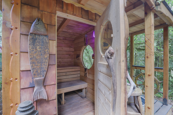 Funky Wood Carvings & Gnarly Wood Door Handle