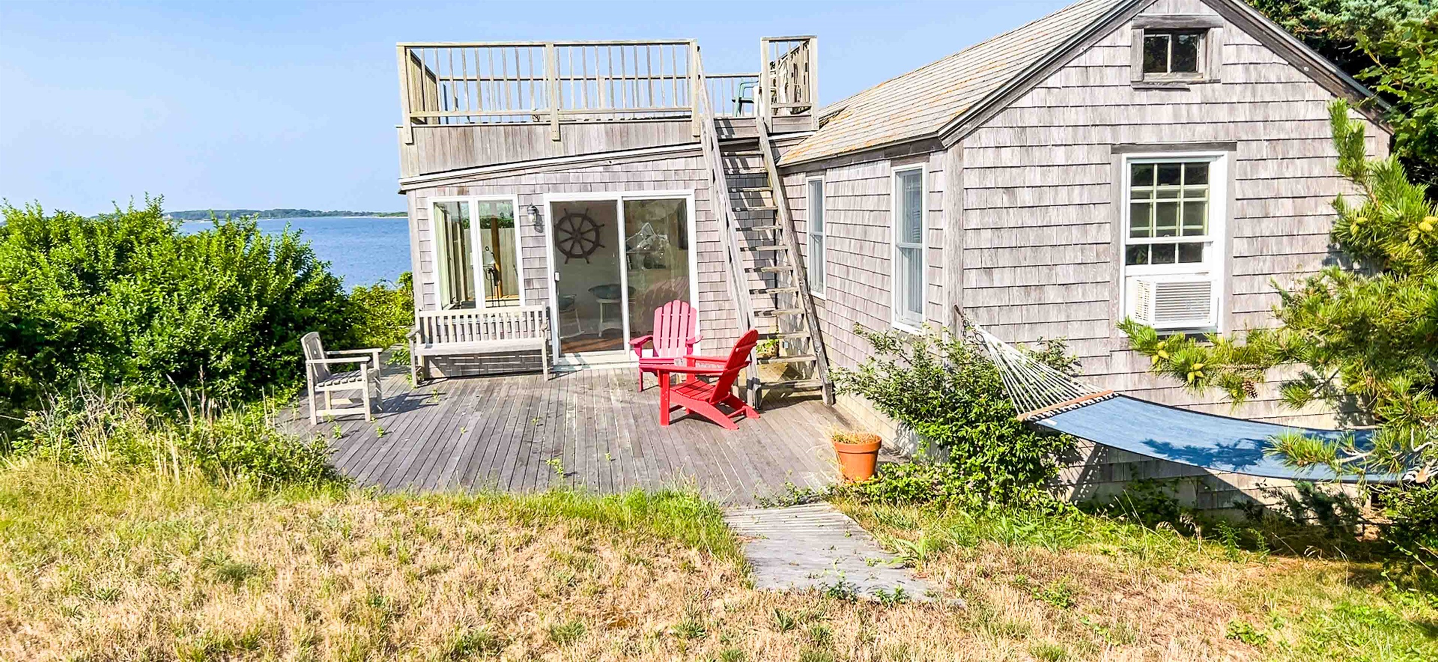 Cottage - sleeps 6 w amazing views