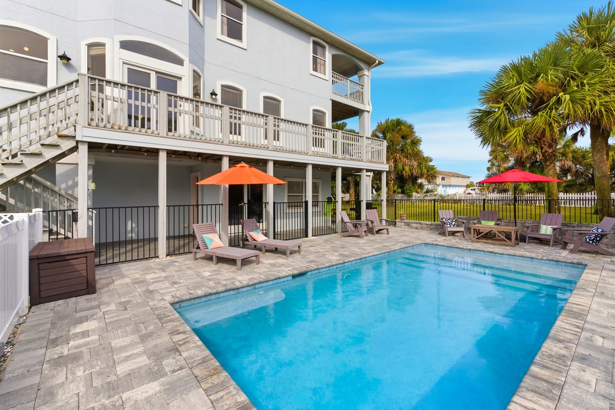 The Palms, 4 bedrooms 3.5 baths