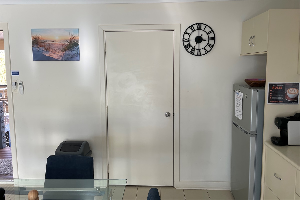 Internal Interconnecting Lockable Door between the two units