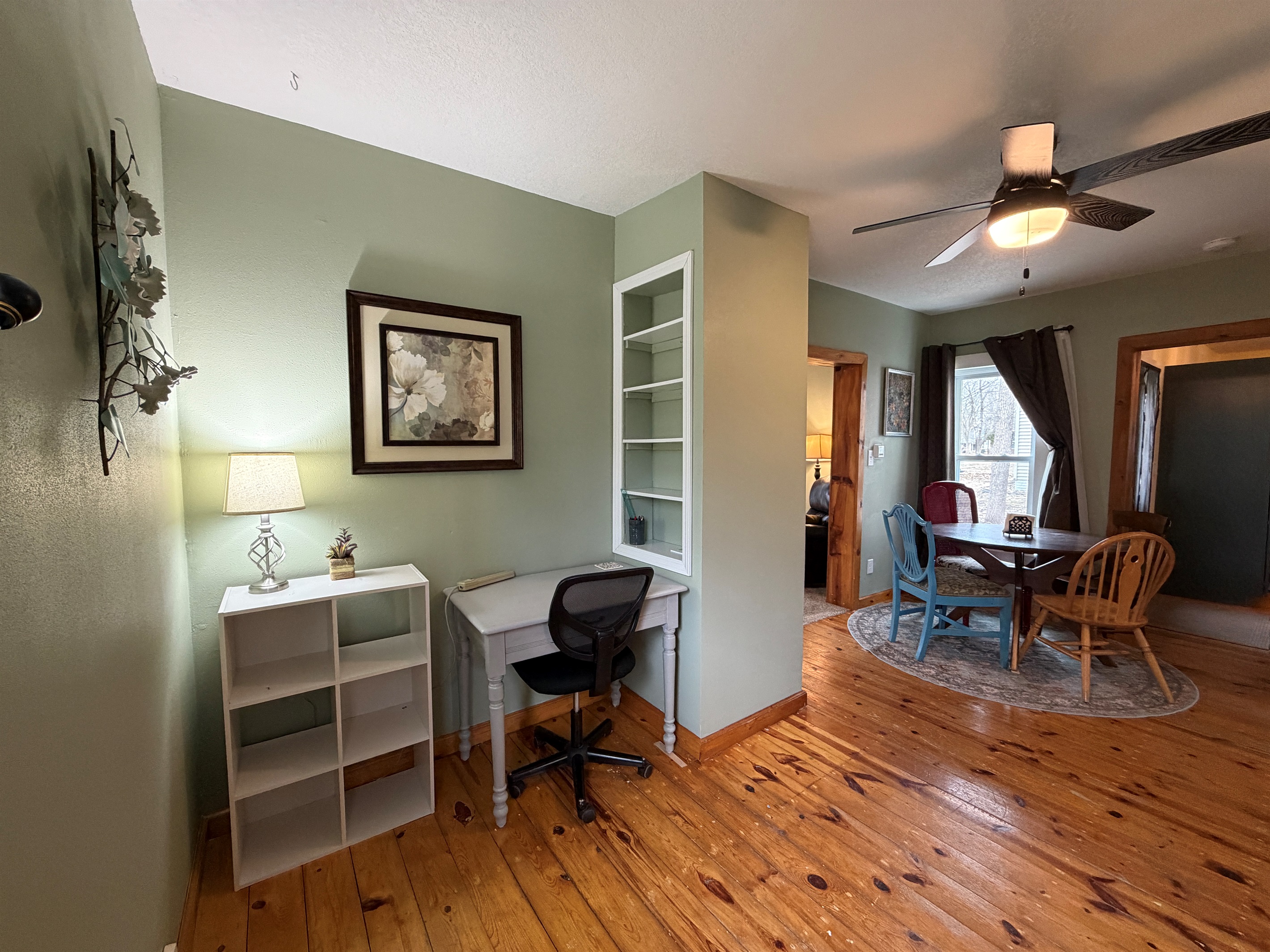 Need to work during your stay? There's a small workstation area.