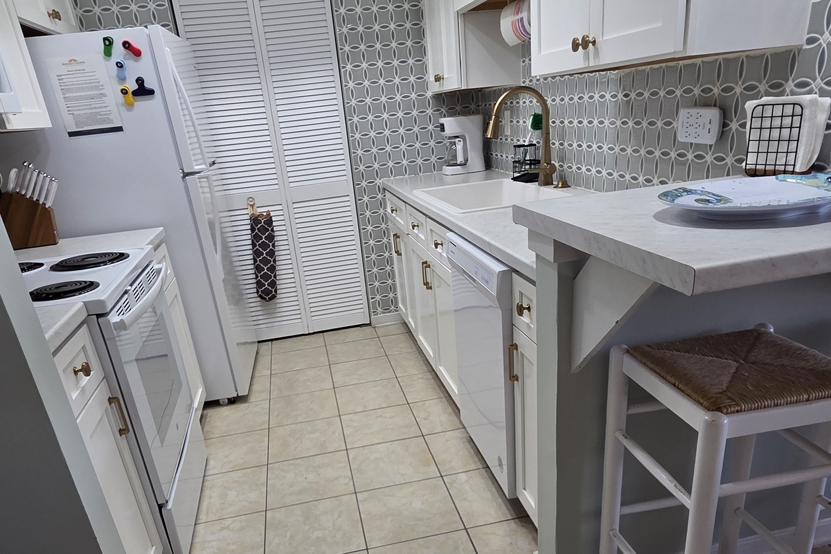 Fully stocked kitchen.