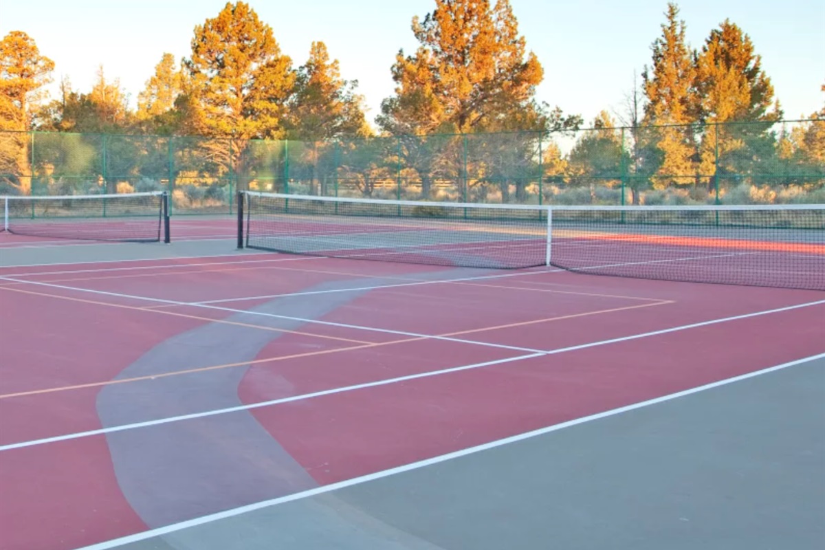 Lakeside Pickleball Courts