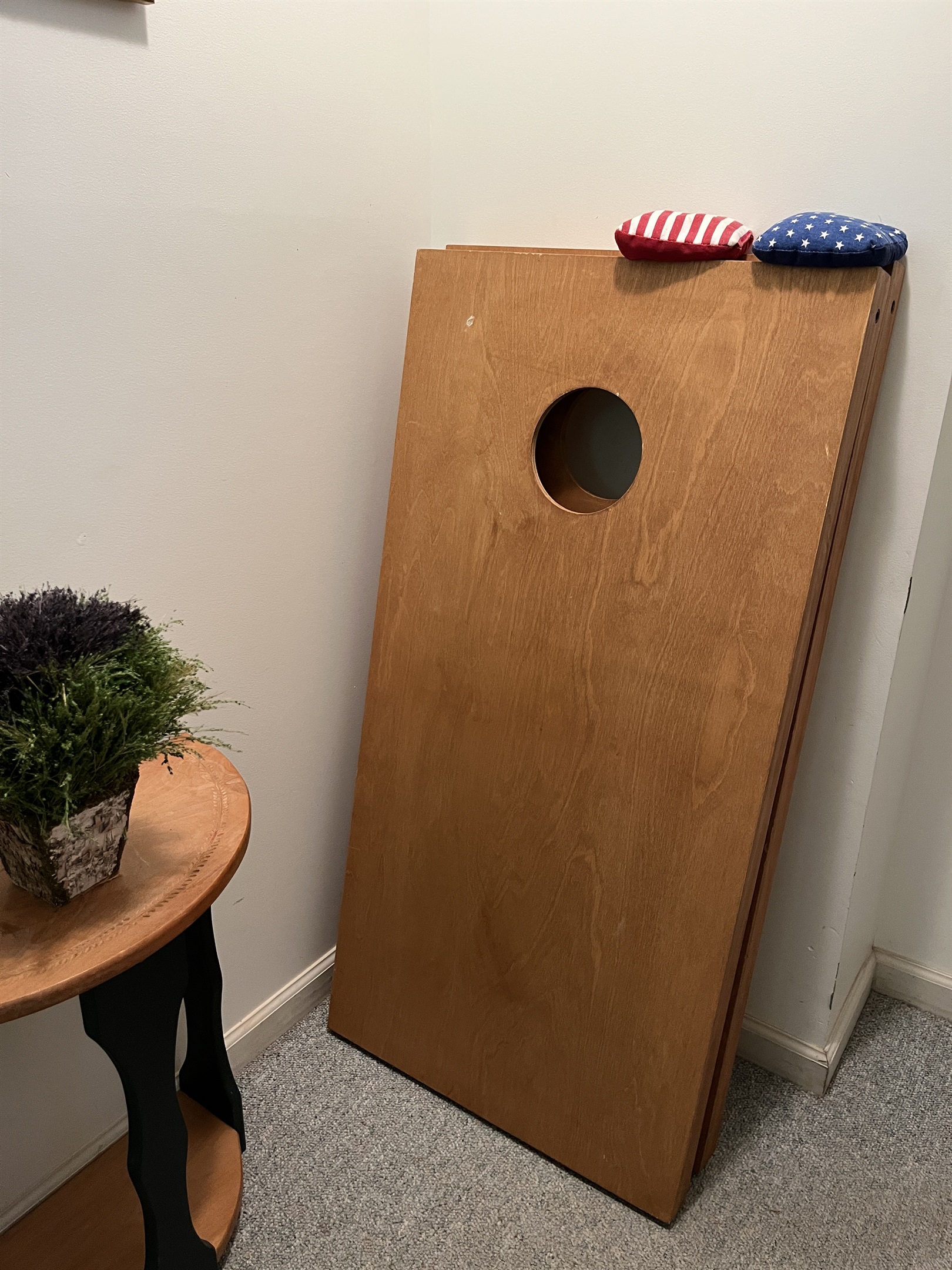 Yes, we have cornhold for your use!