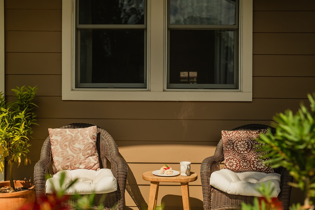 Front porch for people watching