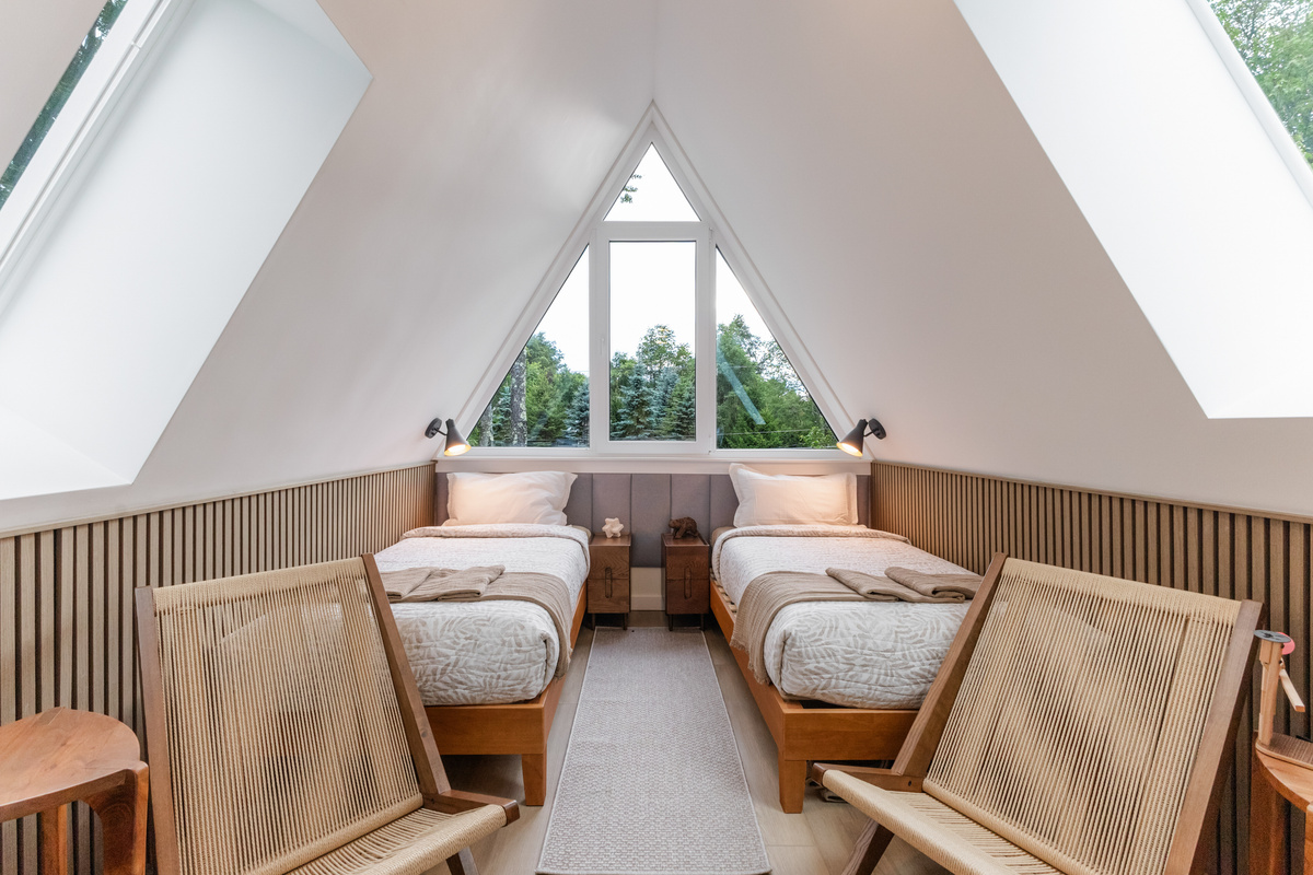 Loft twins under the peak