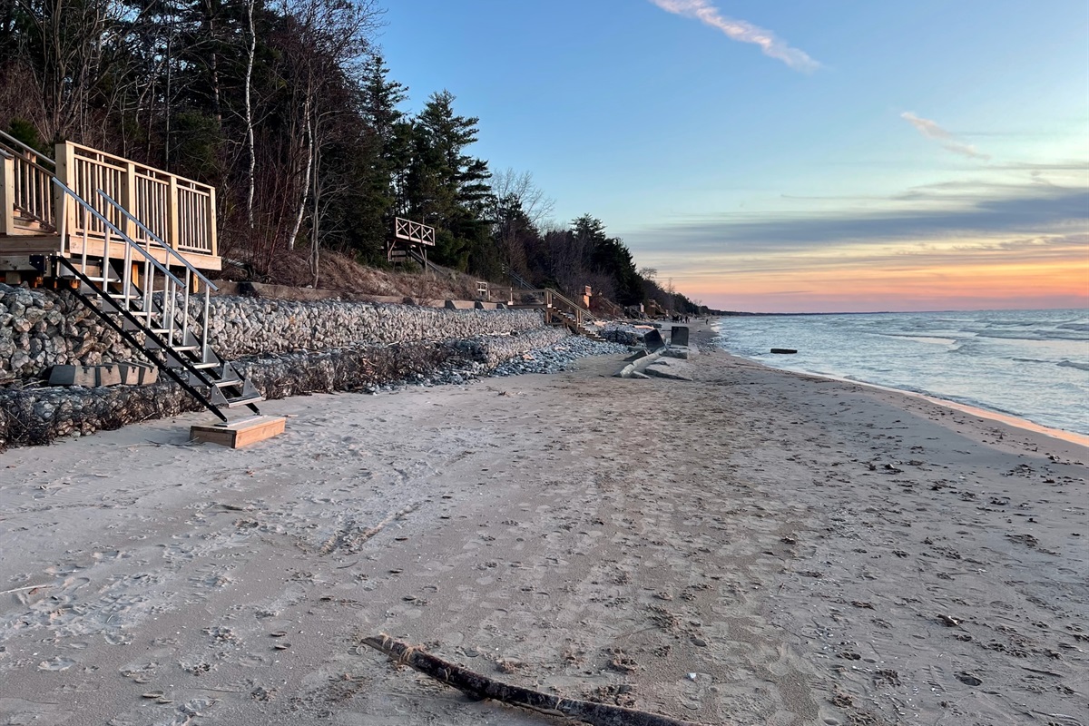 1fde60e3cc7945f5a5bcd2e267565388 Large