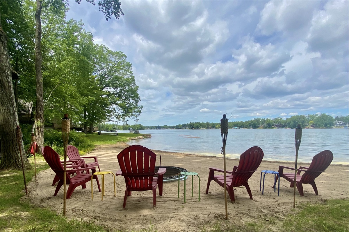 Well-kept beach for lazy afternoons