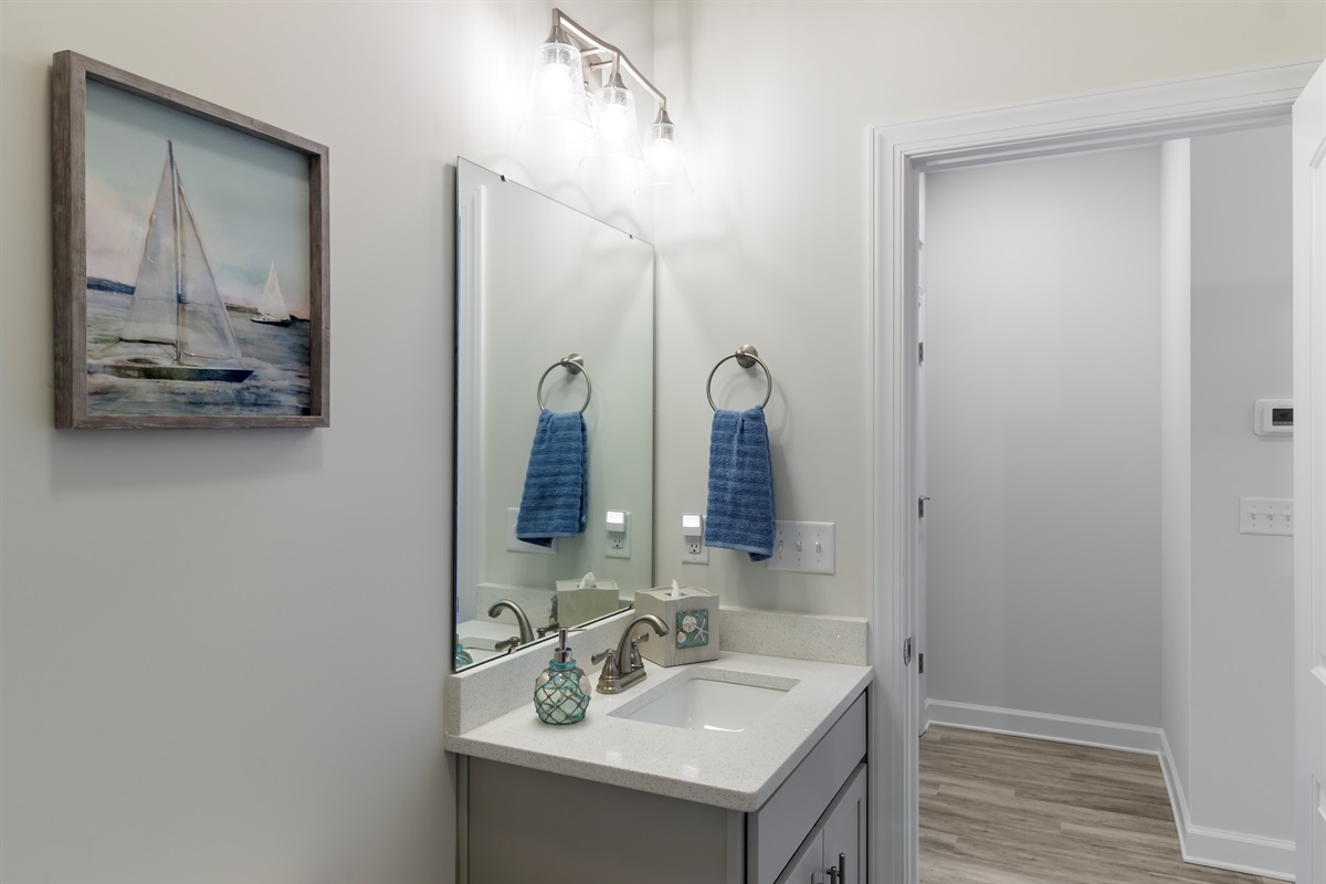 Bathroom 3 - located on the 3rd floor next to bedroom 2