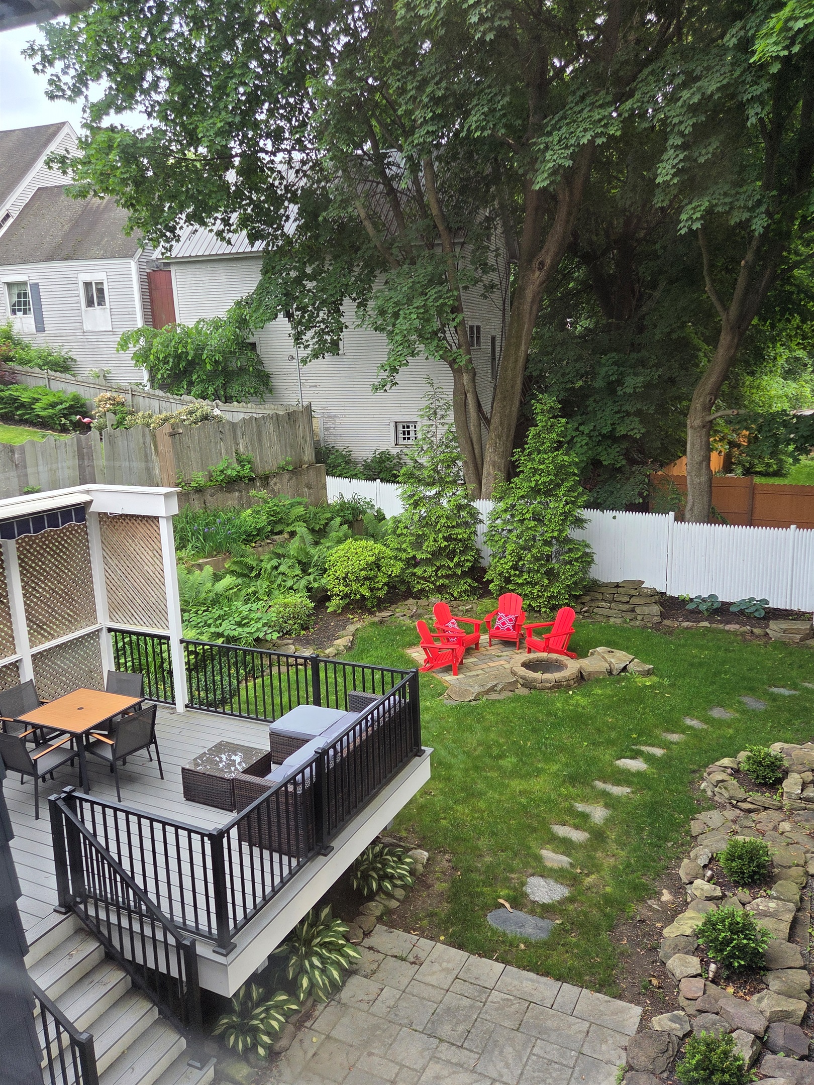 Spacious Enclosed and Private Backyard with Fire Pit