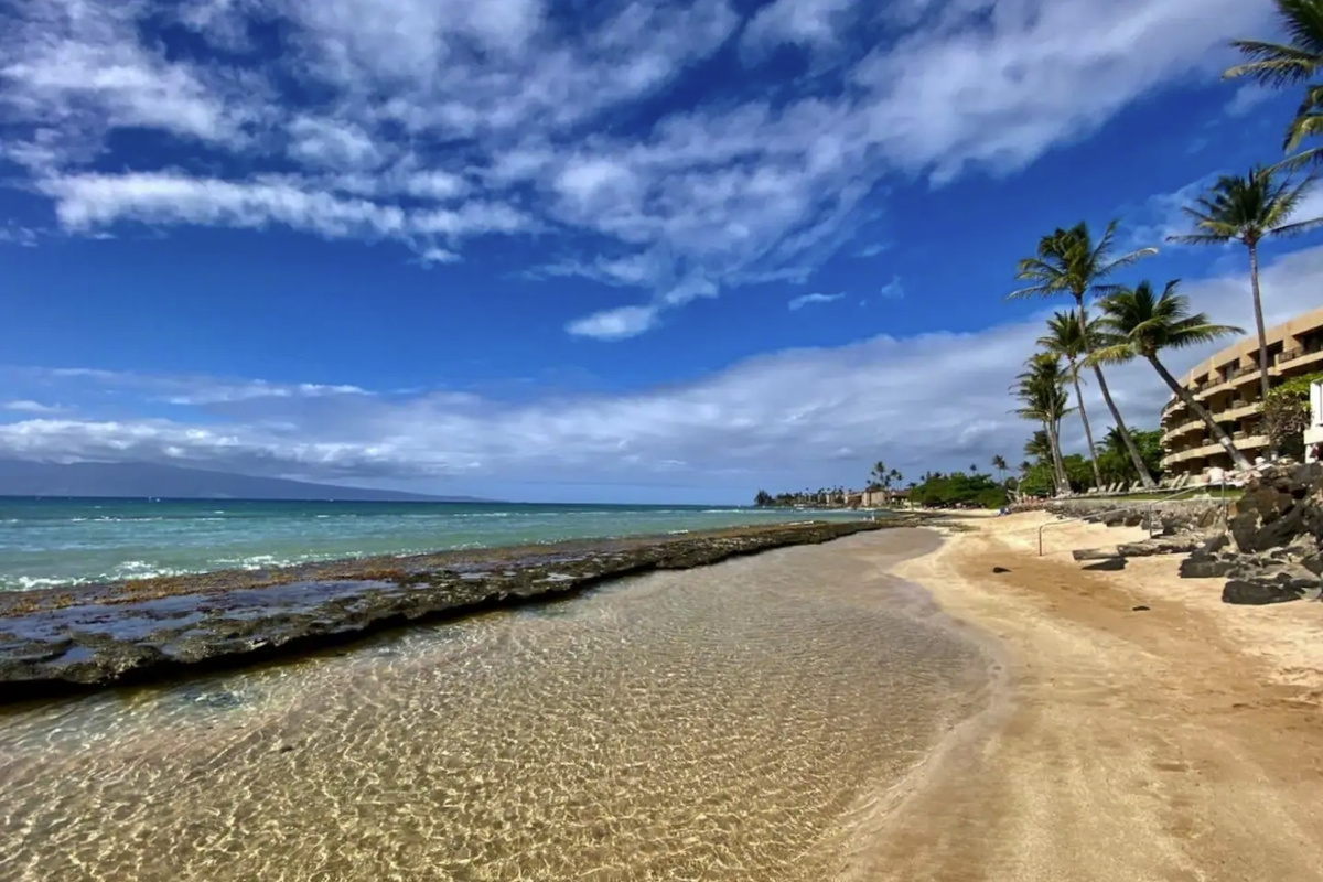 Beach access depending on time of year and moon cycles 
