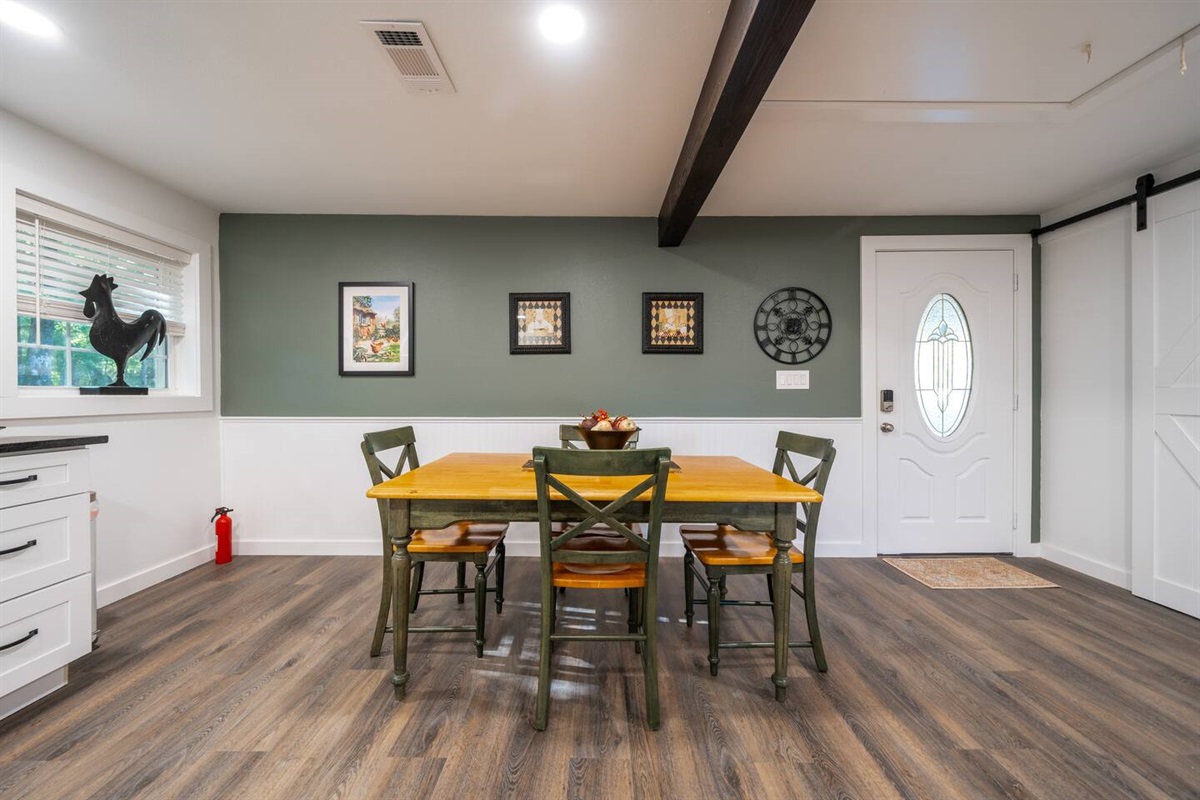 Dining table in the Country Farmhouse Kitchen