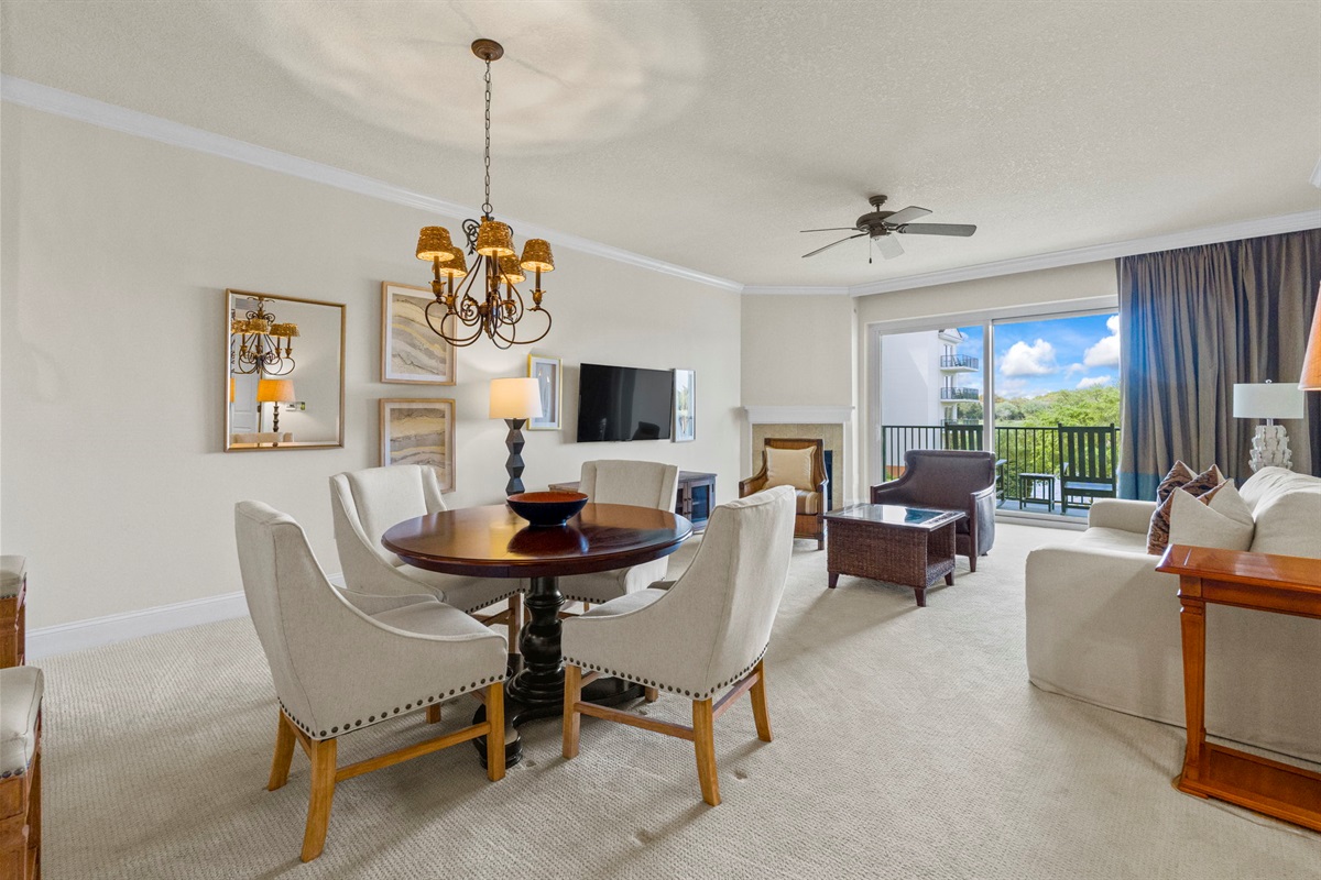 Spacious Living room with plenty of room to relax and balcony overlooking the Intracoastal Waterway
