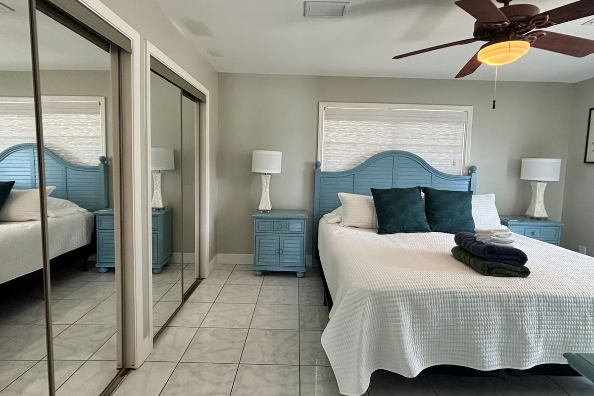 Bedroom
