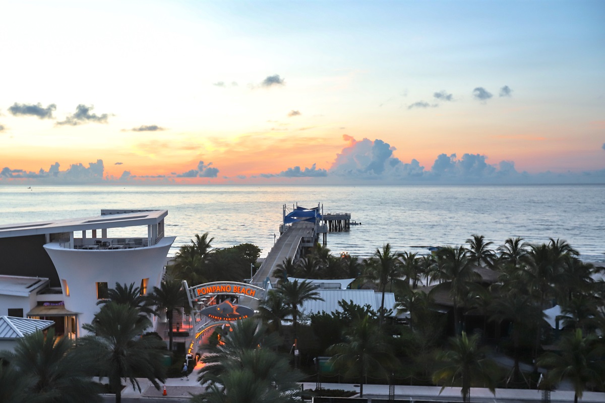 Dining Pompano Beach