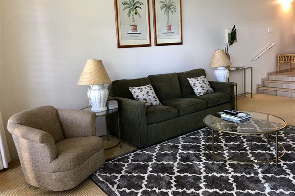 Queen size pull-out bed