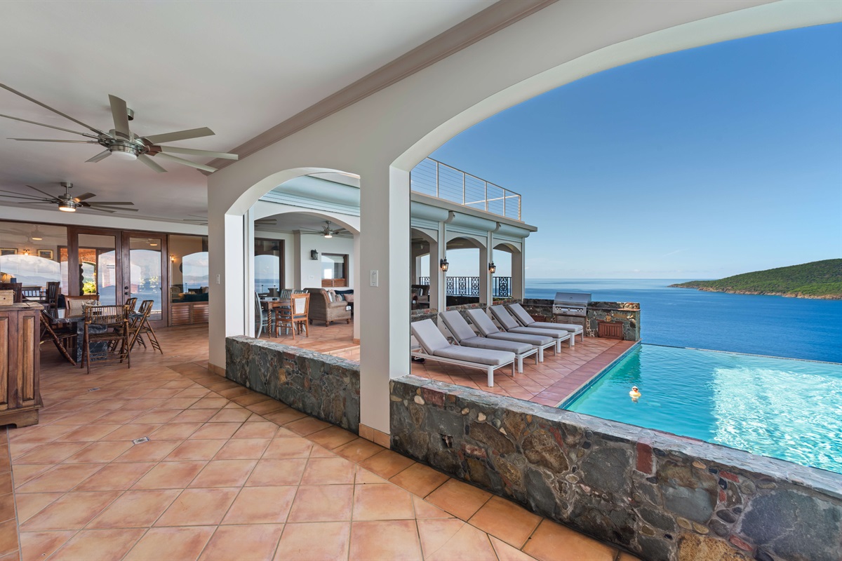 Looking back, you can see the second outdoor dining table that accomodates six guests.