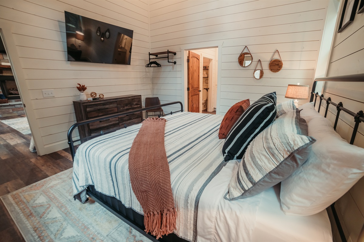 Master Bedroom 2