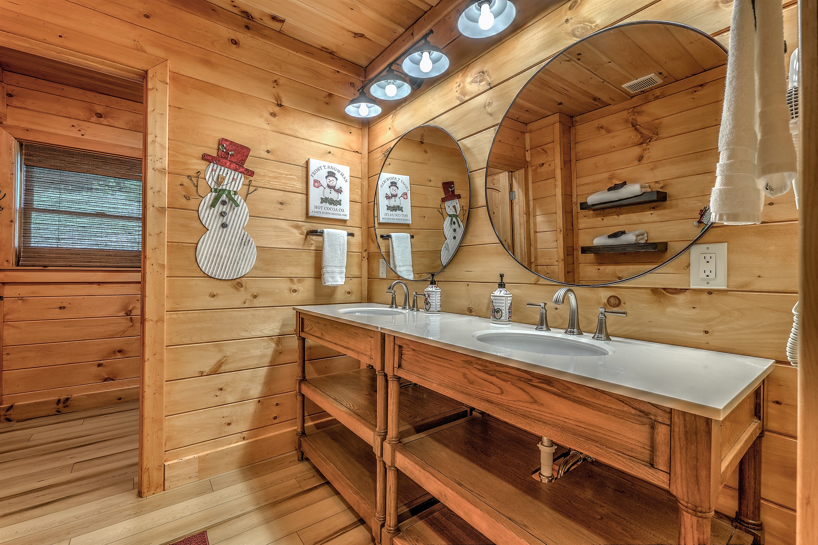 Full Bath Main Level Hall for Snowman Room.  Toilet and Sink are handicap accessible.