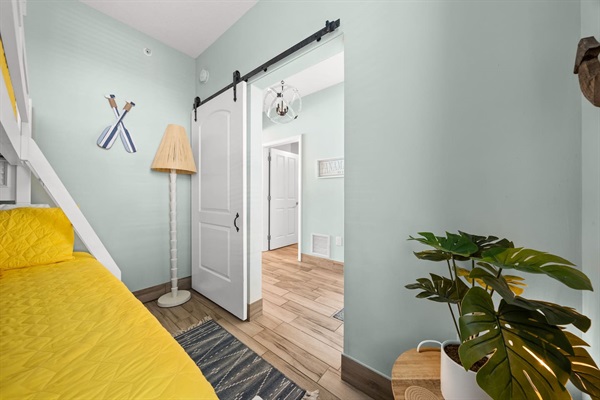 The bunk room has Boho style!